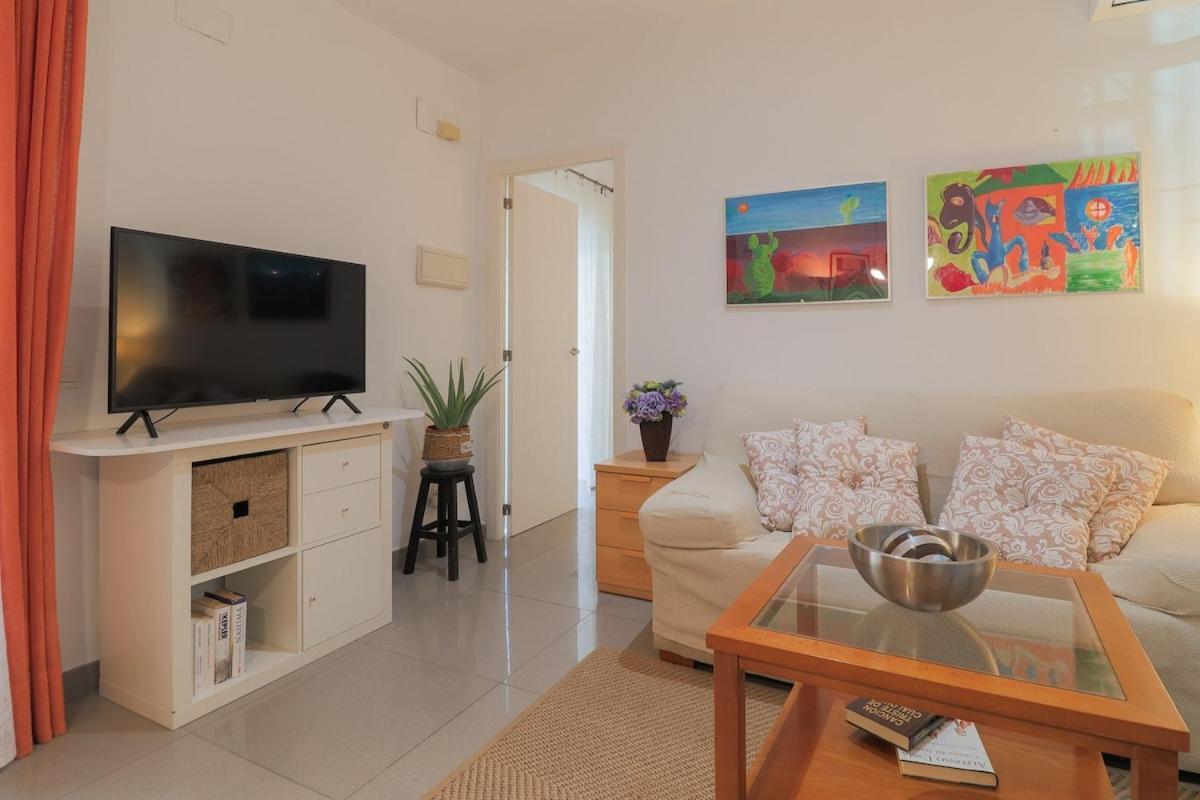 C52 - Seaside 2 Bedrooms By The Center Malaga Exterior photo