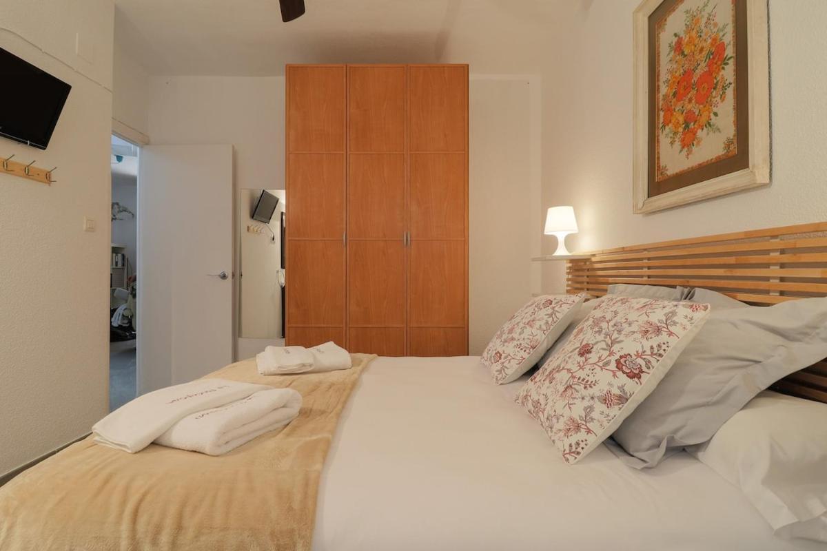 C52 - Seaside 2 Bedrooms By The Center Malaga Exterior photo